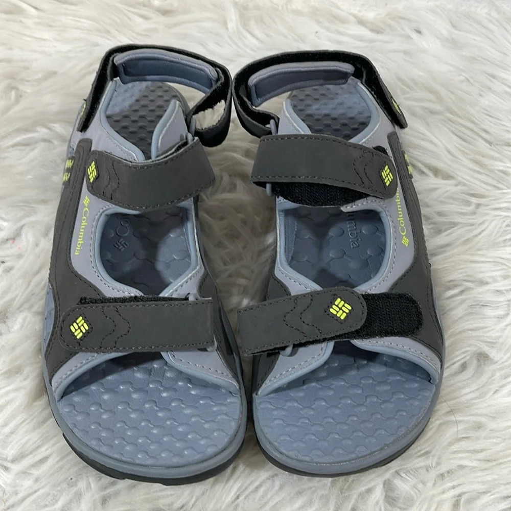 COLUMBIA Unisex-Child Castlerock Supreme Sport Sandal Size 4